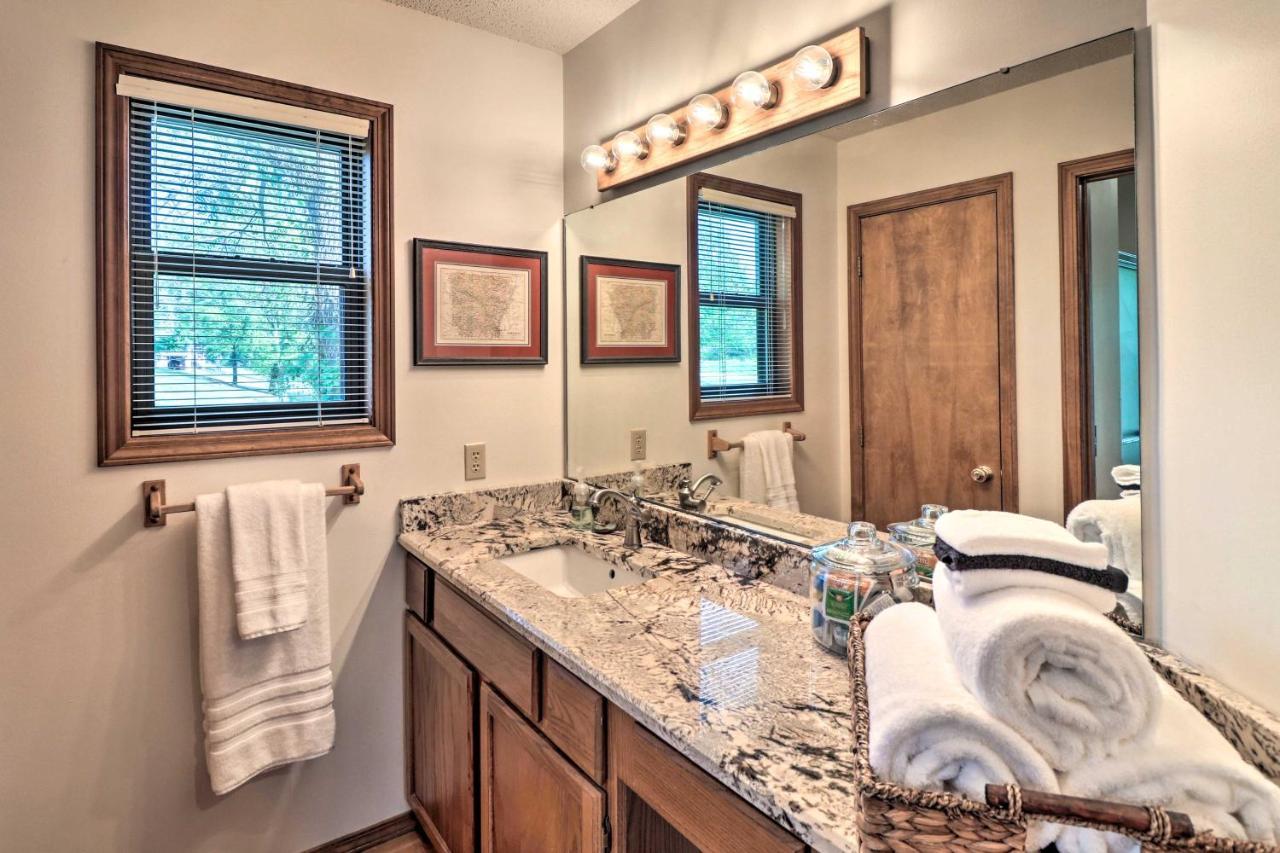 Private Norfork Home With Decks And River Access! Kültér fotó